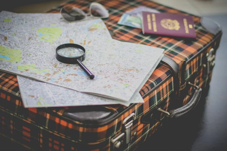 Maps and Luggage