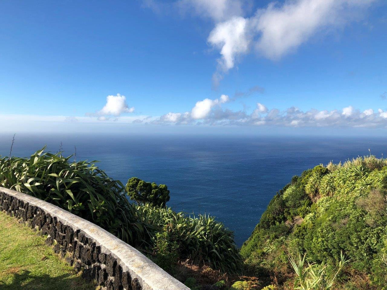 Faial: The Blue Island of Azores - Two by the World