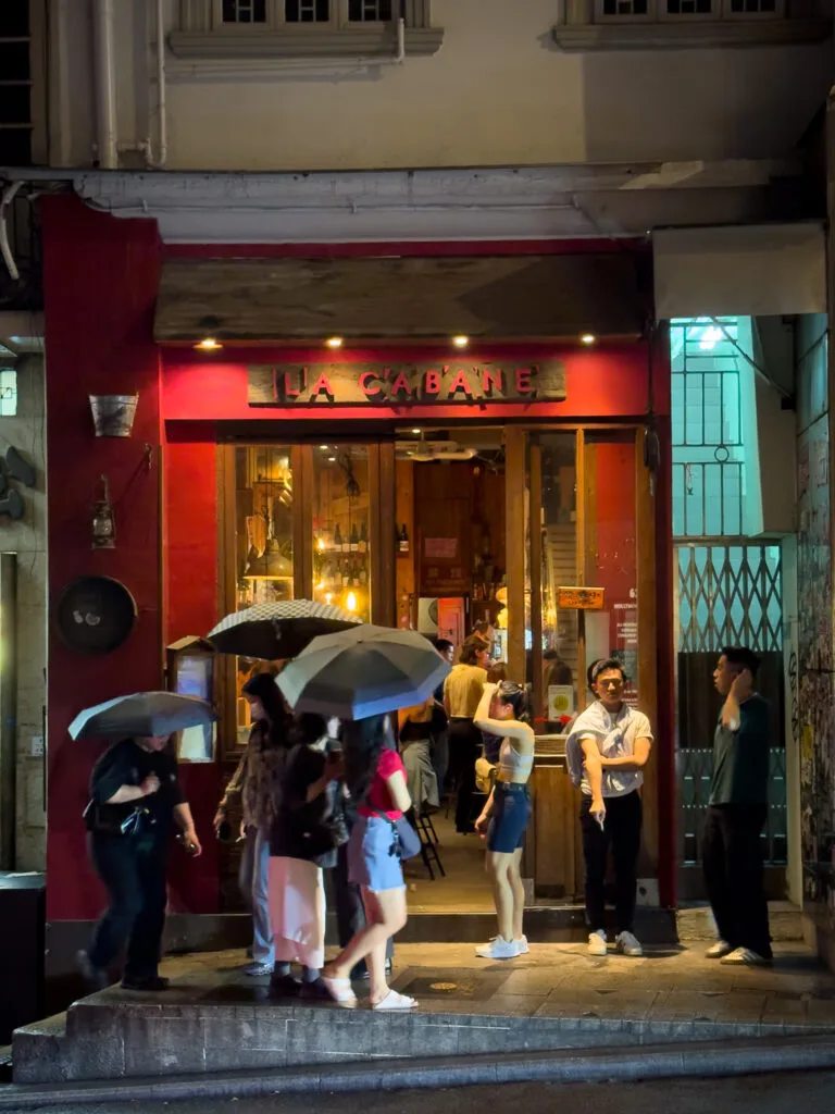 La Cabane Wine Bistro - Hong Kong