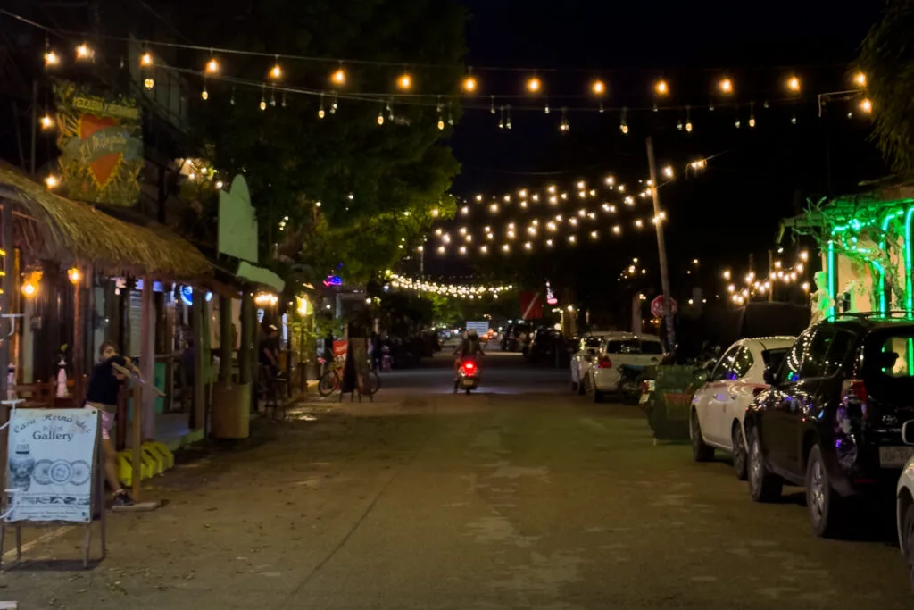 Mayan ruins in Tulum overlooking the Caribbean Sea, a must-see in 'things to do in Tulum'