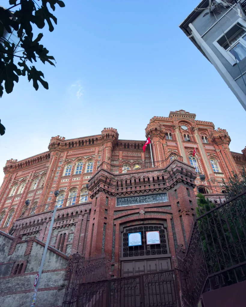 O que fazer em Balat e Fener - Igreja Ortodoxa da Virgem Maria