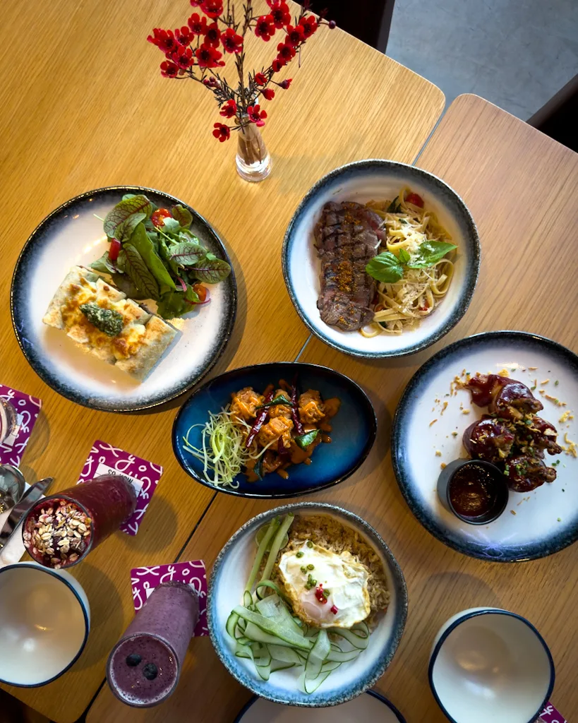 Moxy Bangkok Ratchaprasong