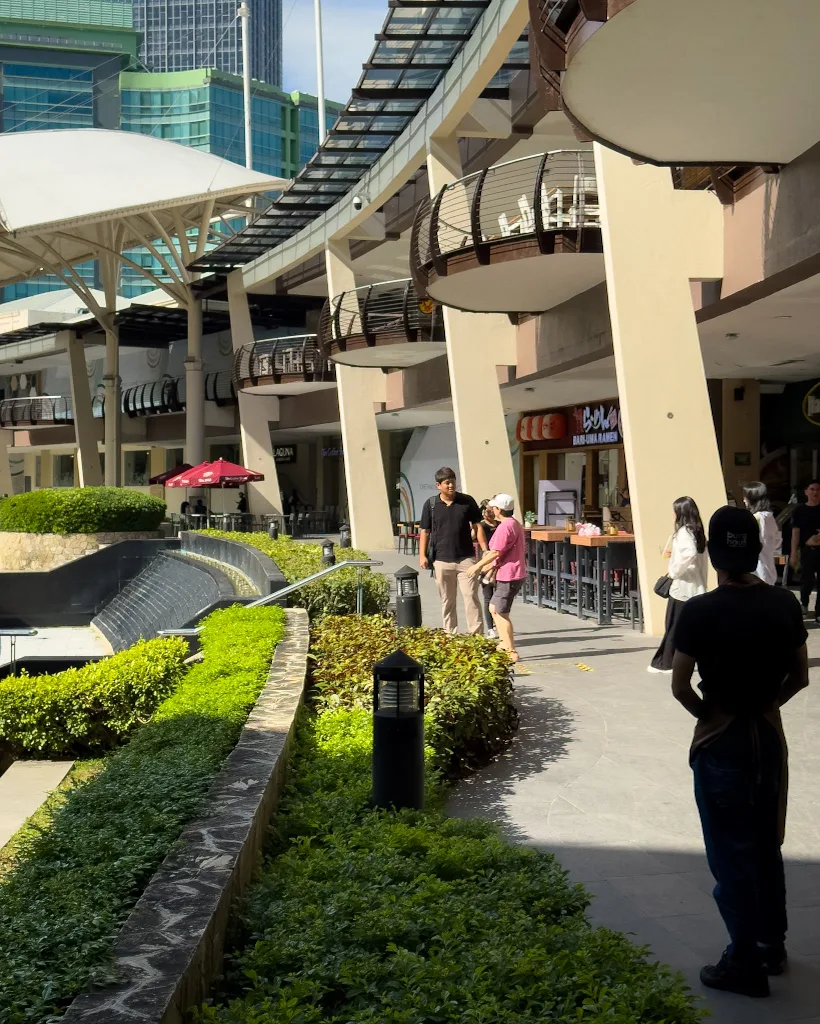 Ayala Terraces - Cebu - Philippines Itinerary