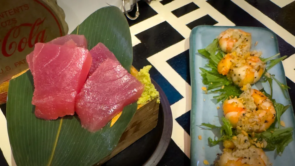 オイスター&島料理 Happy's - Ishigaki, Japão
