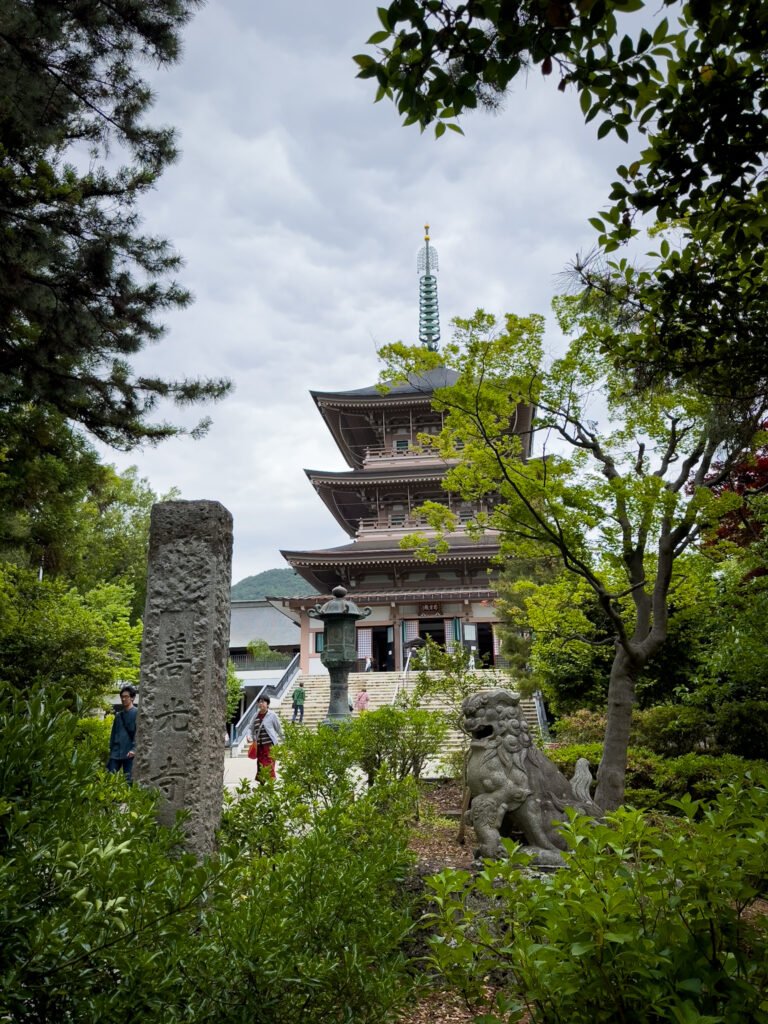 Nihon-chūreiden, Nagano, Japão